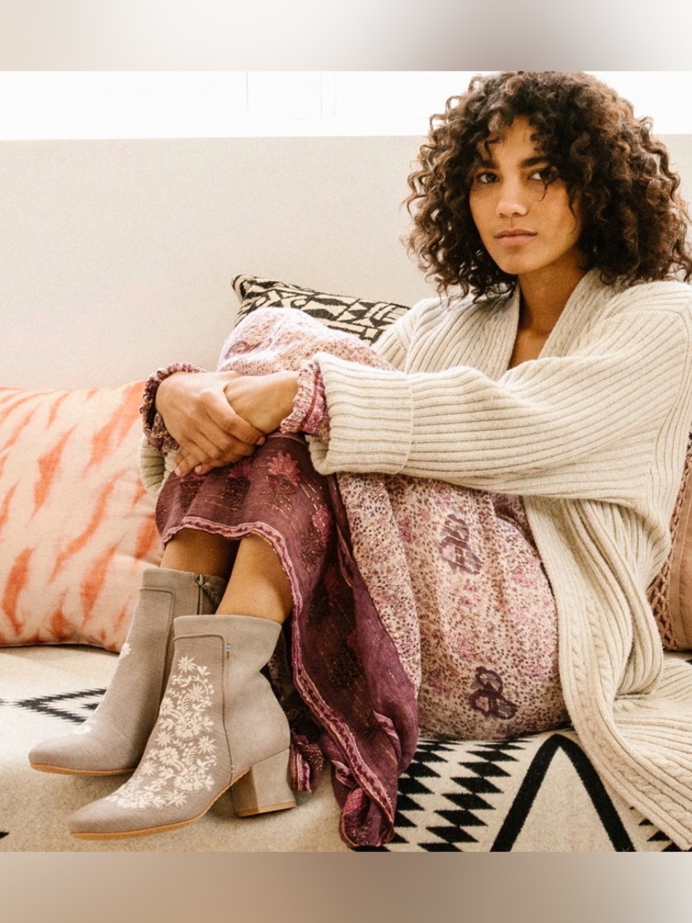 Toms Gray Suede Embroidered Ankle Boots
